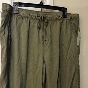 Olive Green Women's Joggers- Brand New!